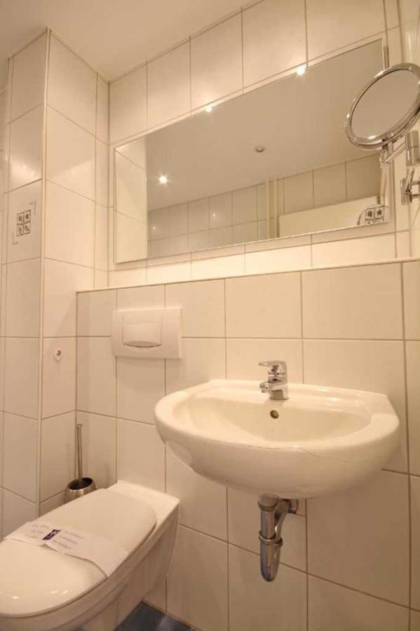 Wohnung 13, 2 Raum Wohnung Im Haus Pacific Mit Seesicht كوكسهافن المظهر الخارجي الصورة
